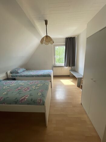 Monteurwohnung in Duisburg bis 5 Personen.