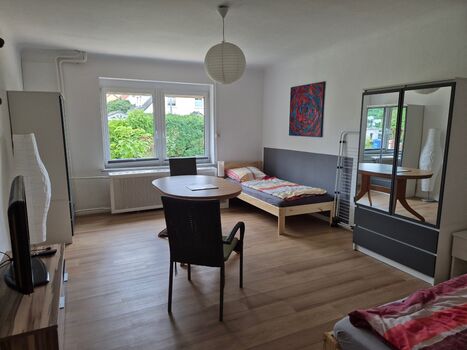 Monteurzimmer im grünen Biesdorf mit Vollausstattung, Berlin