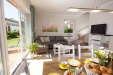 Wohn-Essbereich mit Terrassenzugang