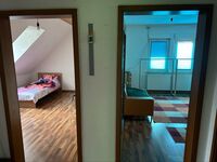 3-4 Zimmer Wohnung mit Bad und Küche Bild 6
