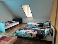 3-4 Zimmer Wohnung mit Bad und Küche Bild 7