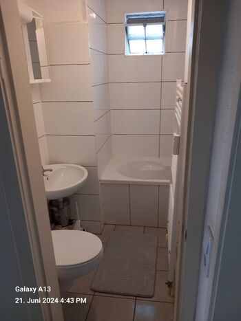 Zentral gelegen, gut ausgestattete Mitarbeiterunterkünfte. Picture 3