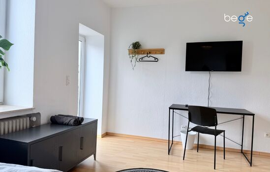 Schlafzimmer 1