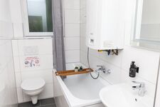 CosyHomes24 (GE09e) • Highspeed Wifi • Balkon • Stellplatz Bild 13