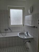 **** Hometime24 - Frisch renovierte Wohnung in Krefeld **** Bild 14