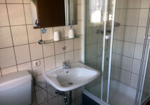 Alle Zimmer mit Bad, Dusche, WC