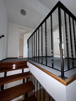Ganze 4-Zimmer Wohnung, Küche und Bad mit bis zu 12 Betten Bild 3