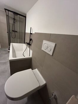 Ganze 4-Zimmer Wohnung, Küche und Bad mit bis zu 12 Betten Bild 5