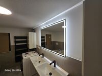 Ganze renovierte 4 ZKB Wohnung mit 11 Betten und Terrasse Bild 11