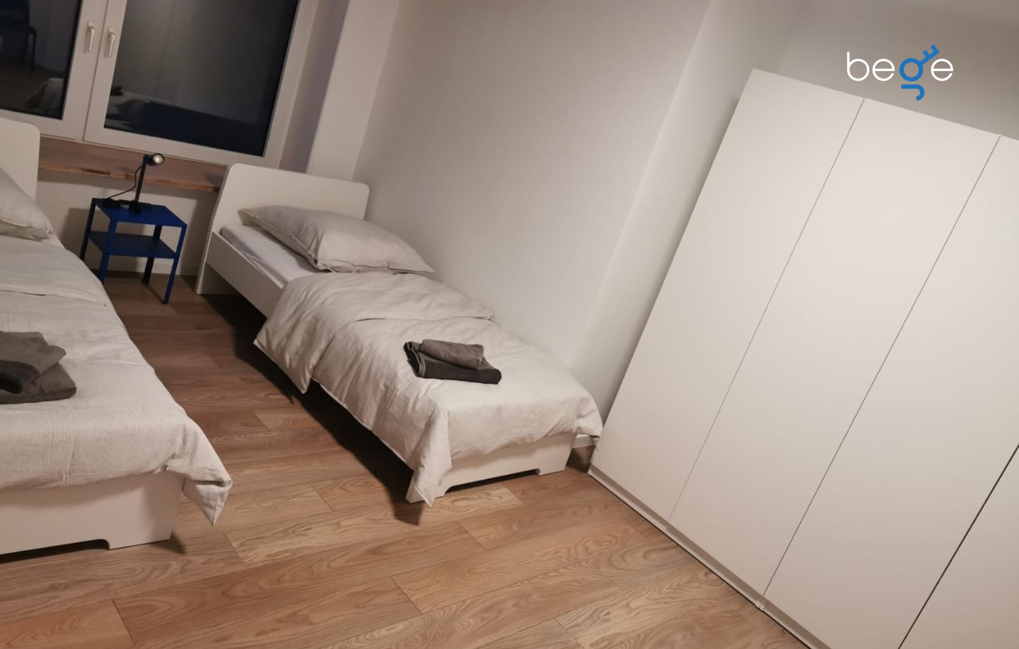 Schlafzimmer 1