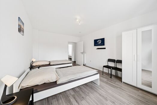 Monteurwohnung Solingen für 8 Personen – 4 Schlafzimmer, 100 m², 3. OG