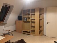 3. Zimmer (2. Zimmer in Wohnung mit Küche und Bad)