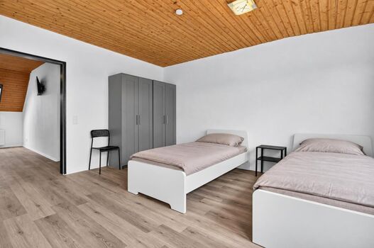 Monteurapartments Solingen – Boardinghouse, 10 Apartments, 38 Betten Bild 2