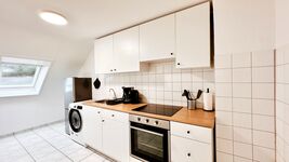 Monteurwohnung mit Balkon und Wohnzimmer Bild 3
