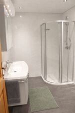 Monteurunterkunft – 4 Zimmer / 8 Betten Bild 3