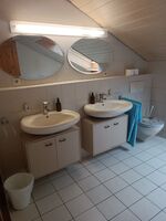 Eigener Parkplatz (Transporter) - Monteurwohnung Renningen Bild 6