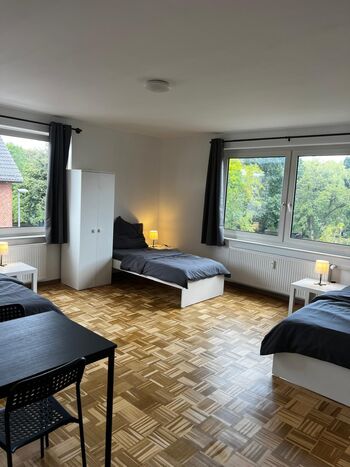 AHOI HOMES | Zentral und modern wohnen direkt in Kiel Bild 3