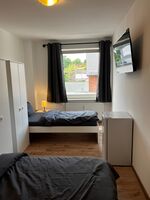 AHOI HOMES | Zentral und modern wohnen direkt in Kiel Bild 2