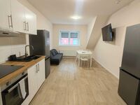 Berlin, Potsdam, Schönefeld, Grünheide, Oranienburg... Bild 13