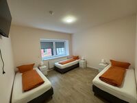 Berlin, Potsdam, Schönefeld, Grünheide, Oranienburg... Bild 19