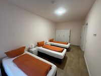 Berlin, Potsdam, Schönefeld, Grünheide, Oranienburg... Bild 9