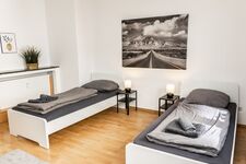 CosyHomes24 (GE10) • Stellplatz • Balkon • Highspeed Wifi Bild 2