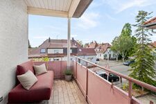 3-Schlafzimmer-Wohnung mit Balkon, Garten & Parkplätze Bild 12