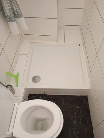 Zentral gelegen, gut ausgestattete Mitarbeiterunterkünfte Bild 3