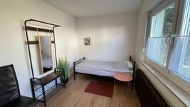 **TOP** Apartment mit bis zu 8 Betten - nähe Airport und Frankfurt Bild 2