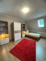 Sleeping away from home Bild 7