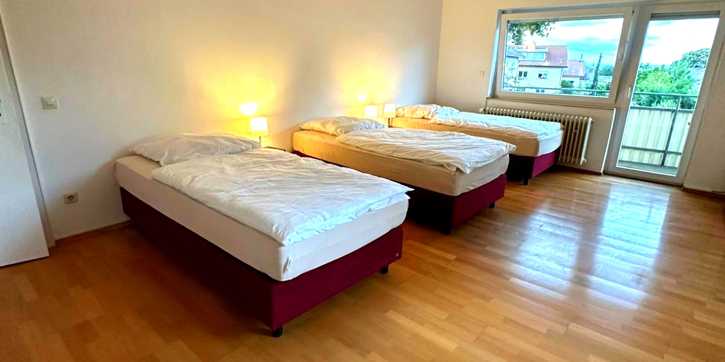 3 Bett Zimmer