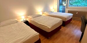 3 Bett Zimmer