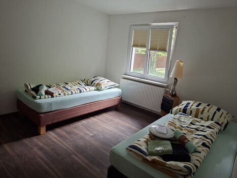EasyStay self check-in Oberwaltersdorf - free Parking Picture 5