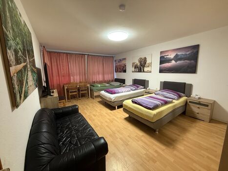 Bremerhaven 3-Zimmer-Wohnung 7 Einzelbetten