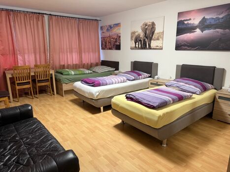 3-Bett-Zimmer mit Sofa