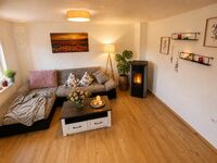 Wohnzimmer mit Schlafcouch 