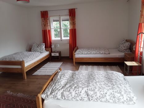 Dreibettzimmer