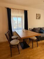 Sonnige 60 m² Wohnung mit 2 Schlafzimmern Bild 2