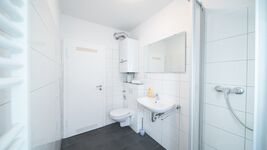2 Schlafzimmer | 4 Betten | Wohnzimmer + Küche Bild 12