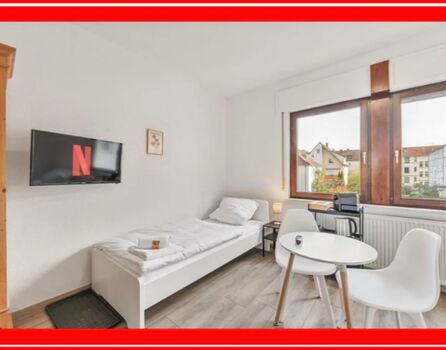 Große Monteurwohnungen GÜNSTIG, Balkon, Küche, TV, WiFi