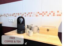 5 BR I 13 PAX I voll ausgestattet I WIFI I free Parking Bild 11