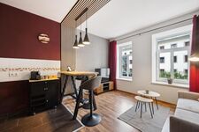 5 BR I 13 PAX I voll ausgestattet I WIFI I free Parking Bild 30