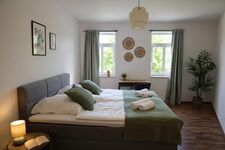 5 BR I 13 PAX I voll ausgestattet I WIFI I free Parking Bild 17