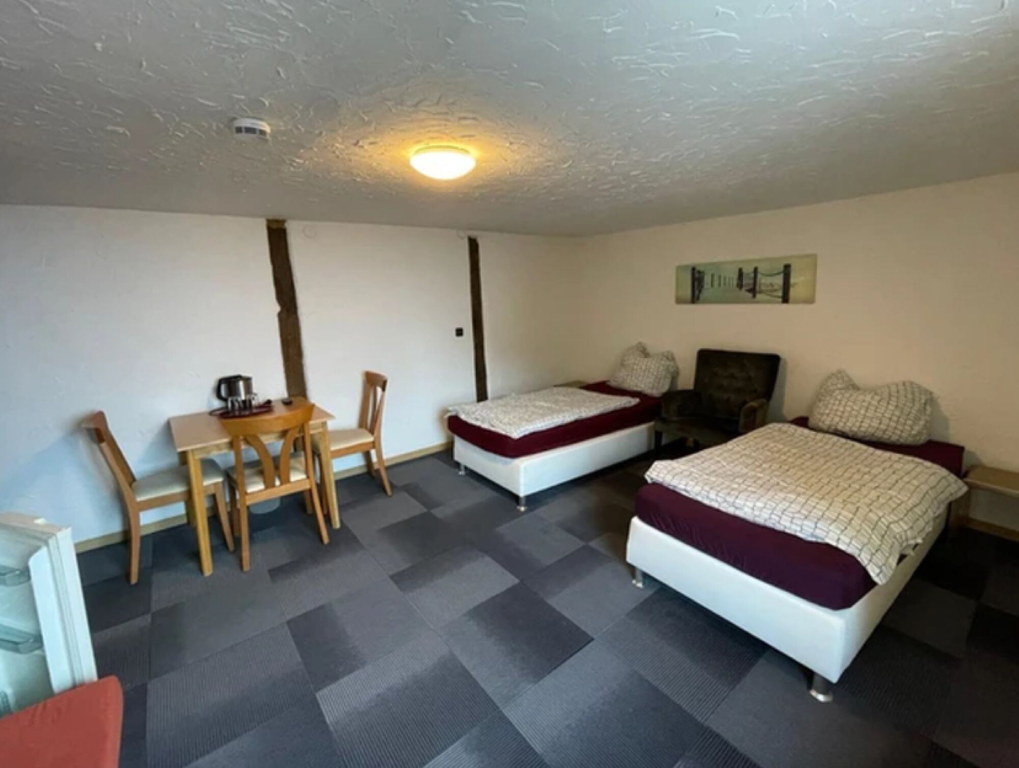 Schlafzimmer 2