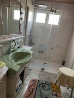 komplettes Haus mit Bad, Küche, Terrasse und Garten Bild 4