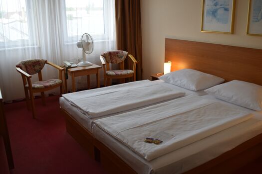 Gästezimmer Astral Inn Hotel Bild 3