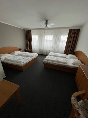 Gästezimmer Astral Inn Hotel Bild 2
