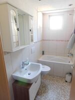 Monteur Wohnung in Schwalbach-Elm Bild 3