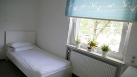 100qm modern eingerichtete Wohnung mit 4 Schlafzimmern Bild 3