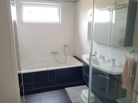 130qm Wohnung mit Whirlpool für 8 Personen Bild 4